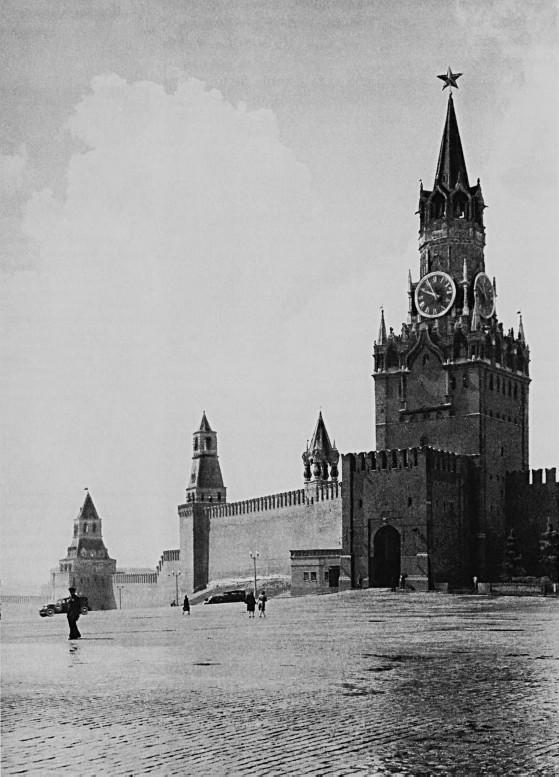 Всполошный звон. Книга о Москве - i_035.jpg