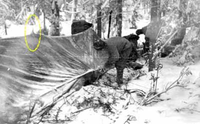 Смерть, идущая по следу… (интернет-версия) - Daytloffz_group_21_palatka.jpg