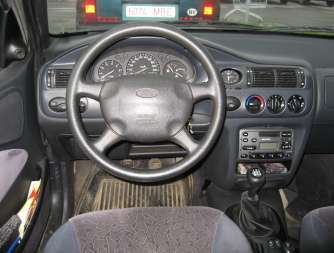 Готовимся к экзамену в ГИБДД. Комплексное руководство - i_010.jpg