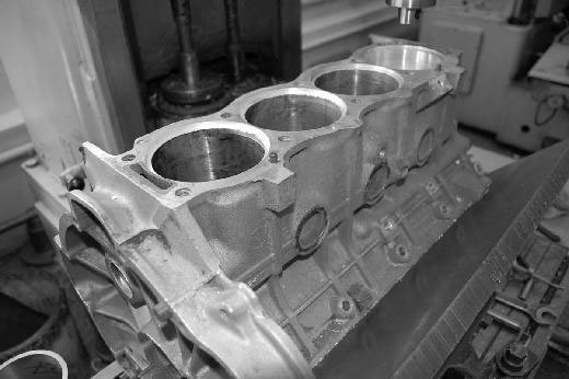 Техобслуживание и мелкий ремонт автомобиля своими руками. - i_021.jpg