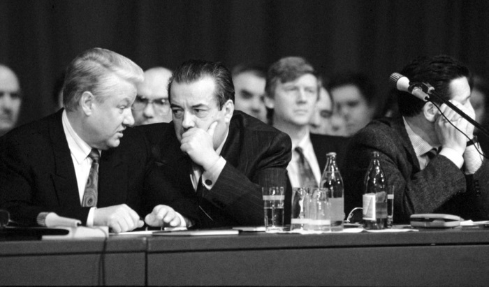 1001 вопрос о прошлом, настоящем и будущем России - i_004.jpg