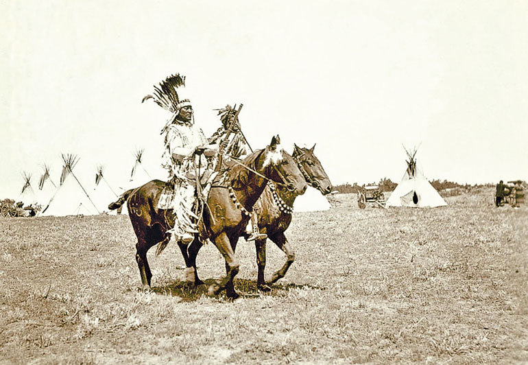 Индейцы Дикого Запада в бою. Хороший день, чтобы умереть! - i_010.jpg