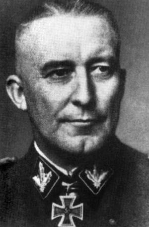 1945. Последний круг ада. Флаг над Рейхстагом - i_010.jpg