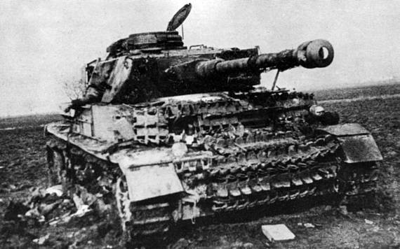 Берлин 45-го: Сражения в логове зверя - _019_pziv_breslau_destr.jpg