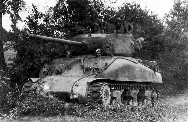 Бронеколлекция 1999 № 01 (22) Средний танк «Шерман» - img_12.jpg