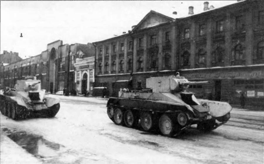 Бронетанковая техника Красной Армии 1939—1945 - img_37.jpg