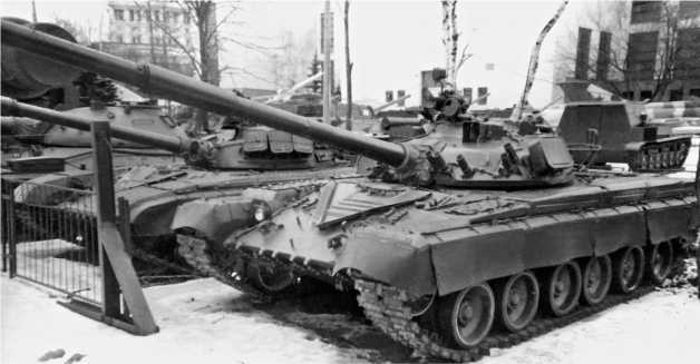 Все танки СССР. Том I - i_037.jpg