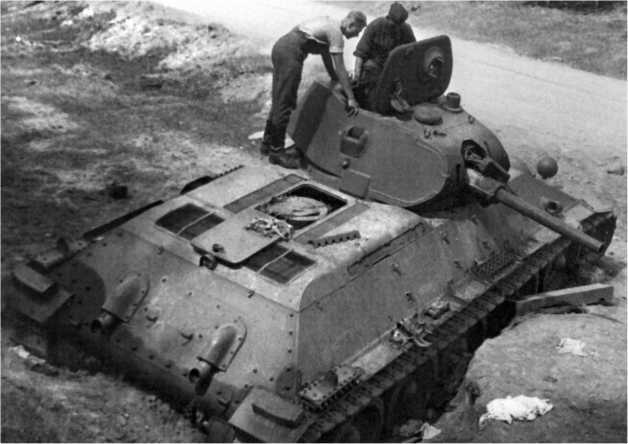 Все танки СССР. Том II - i_024.jpg