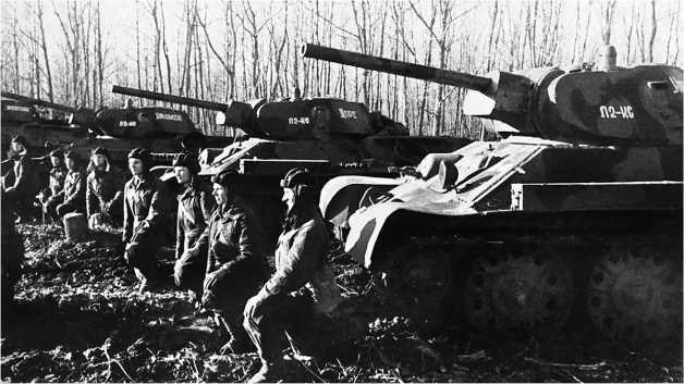 Все танки СССР. Том II - i_043.jpg