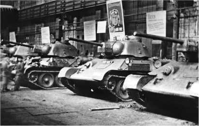 Все танки СССР. Том II - i_059.jpg