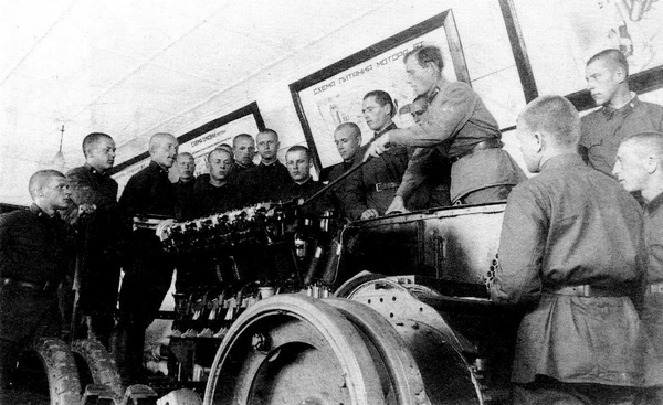 Лёгкие танки БТ-2 и БТ-5 - i_020.jpg