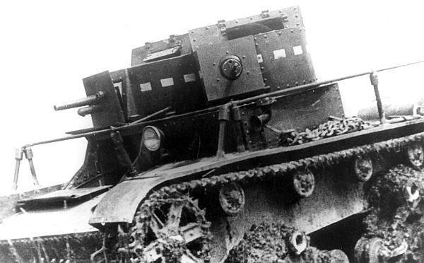 Советские танки в бою. От Т-26 до ИС-2 - _38.jpg