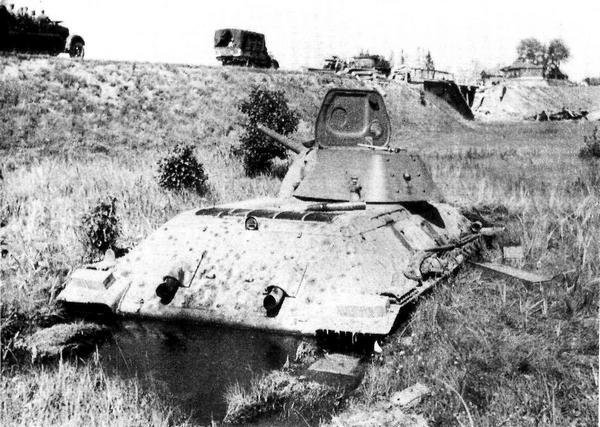 Средний танк Т-34 - i_015.jpg
