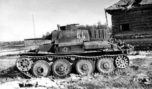 Танковые асы Гитлера - _044.jpg