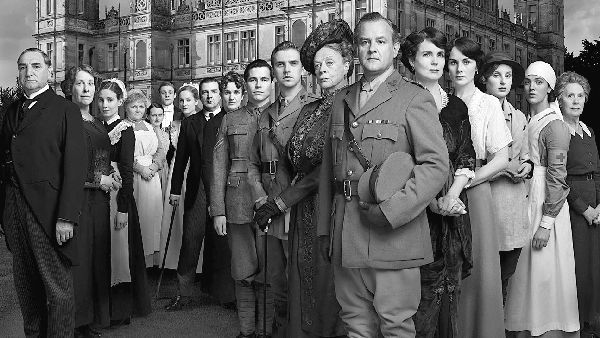 Аббатство Даунтон. История гордости и предубеждений - binder1.pdfadobeacrobatpro_page_007_image_0001.jpg