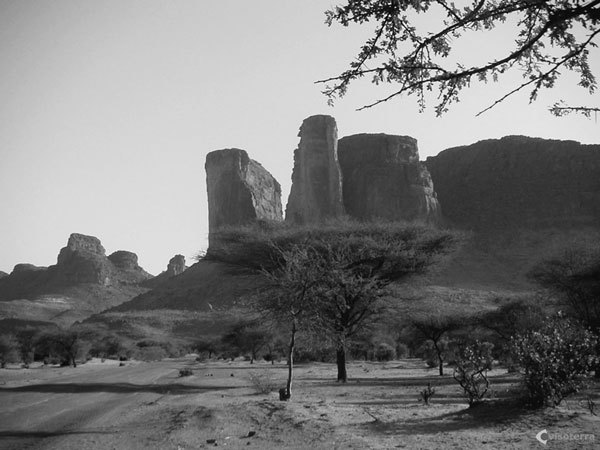 100 великих экспедиций - i_017.jpg