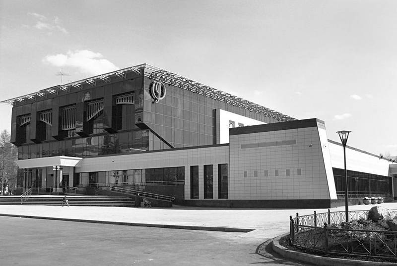 Любовь Полищук. Одна, но пламенная, страсть - i_019.jpg