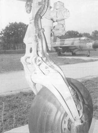 МиГ-21. Особенности модификаций и детали конструкции. Часть 1 - pic_30.jpg