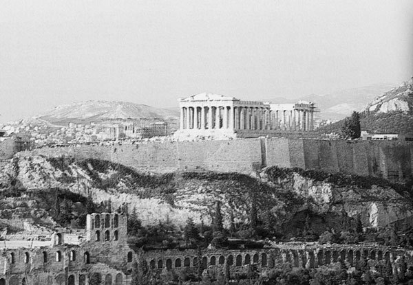 100 великих замков - i_002.jpg