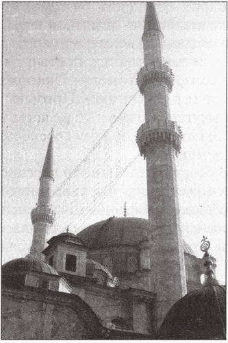 Стамбул. История. Легенды. Предания - i_025.jpg