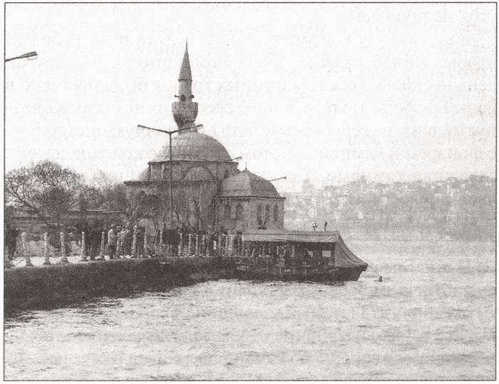 Стамбул. История. Легенды. Предания - i_054.jpg