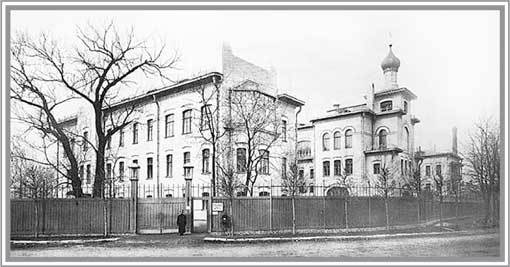 Императорская кухня. XIX – начало XX века. Повседневная жизнь Российского императорского двора - i_024.jpg