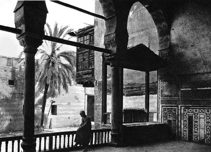 Конец Великолепного века, или Загадки последних невольниц Востока - i_013.jpg