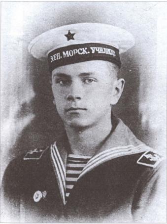 Мятежный «Сторожевой». Последний парад капитана 3 -го ранга Саблина - img8A4A.jpg