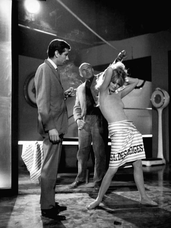 Катрин Денёв. Моя невыносимая красота - i_020.jpg