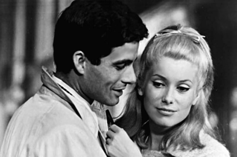 Катрин Денёв. Моя невыносимая красота - i_028.jpg