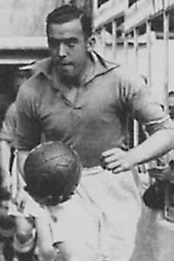 100 великих футболистов - i_017.jpg