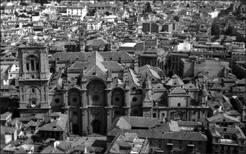 100 великих храмов - i_069.jpg