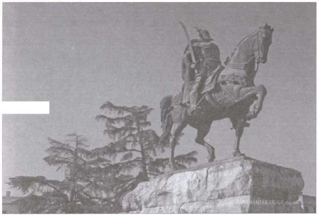 Легендарное оружие древности - i_011.jpg