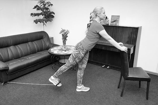 Домашние уроки здоровья. Гимнастика без тренажеров. 50 незаменимых упражнений для дома и зала - _601.jpg