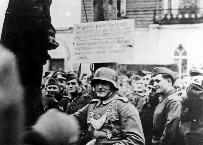 Битва за Крым 1941–1944 гг. От разгрома до триумфа - i_011.jpg