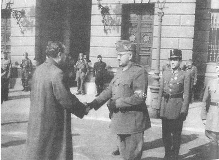 100 дней в кровавом аду. Будапешт — «дунайский Сталинград»? - i_028.jpg