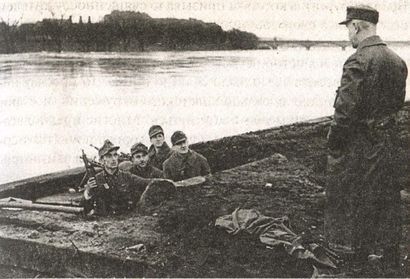 Последняя крепость Рейха - i_005.jpg