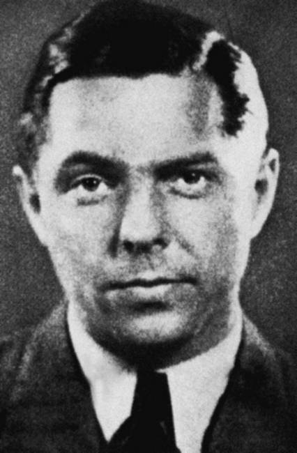 Прожектор доктора Геббельса. Кинематограф Третьего рейха - i_016.jpg