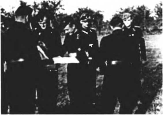 Танковый ас №1 Михаэль Виттманн - image54.jpg