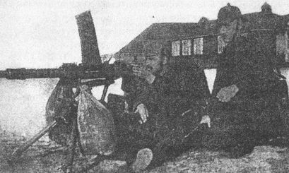 «Фаустники» в бою - i_012.jpg