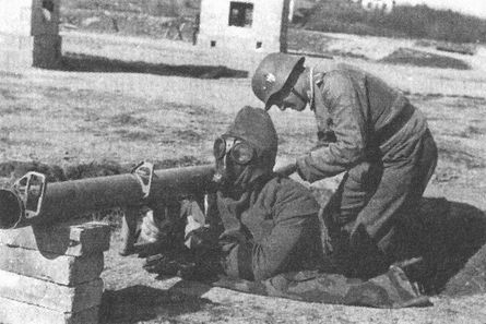 «Фаустники» в бою - i_106.jpg