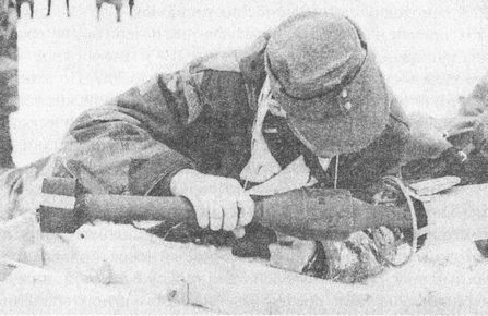 «Фаустники» в бою - i_152.jpg