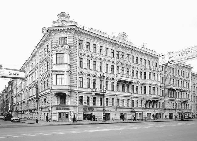 Невский проспект. Дом за домом - i_220.jpg
