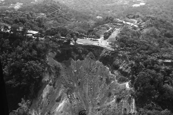 100 великих тайн Земли - i_075.jpg