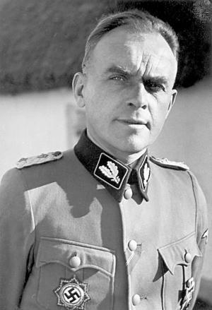 Командиры национальных формирований СС - i_020.jpg
