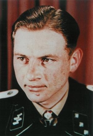 Командиры национальных формирований СС - i_035.jpg