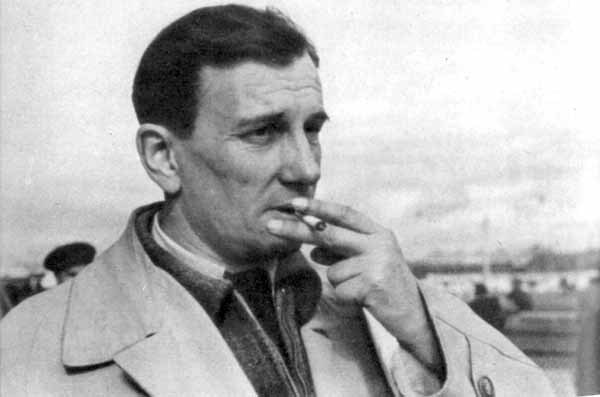 Пьесы. Интермедии. Письма. Документы. Воспоминания современников - i_049.jpg