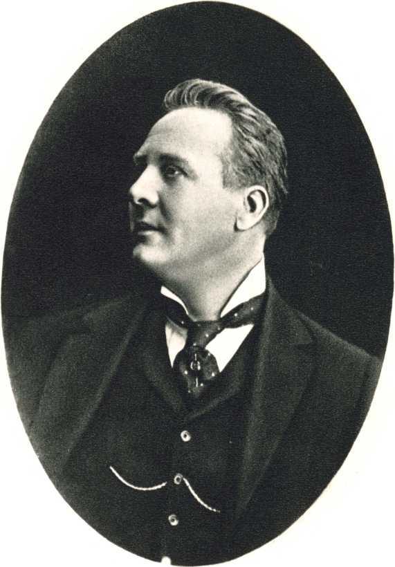 Фёдор Шаляпин<br />(Очерк жизни и творчества) - i_004.jpg