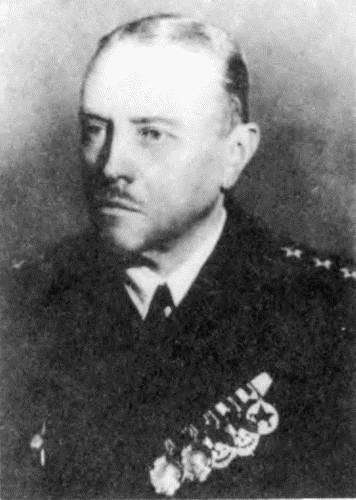 Крутые повороты: Из записок адмирала - i_011.jpg