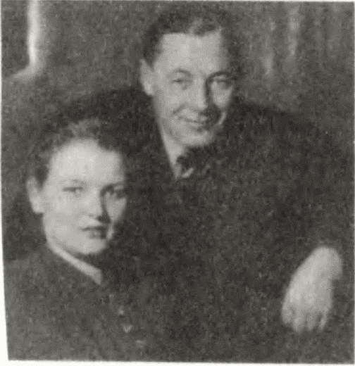 Крутые повороты: Из записок адмирала - i_034.jpg